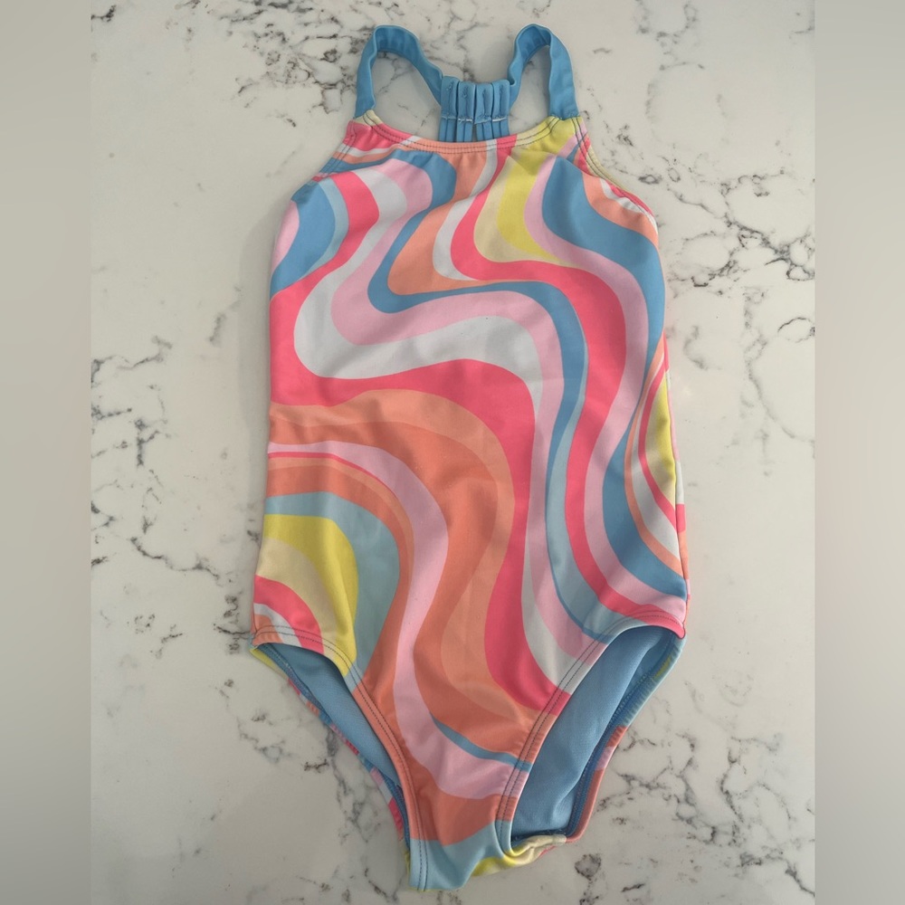 Girls one piece swimsuit - size 4/5